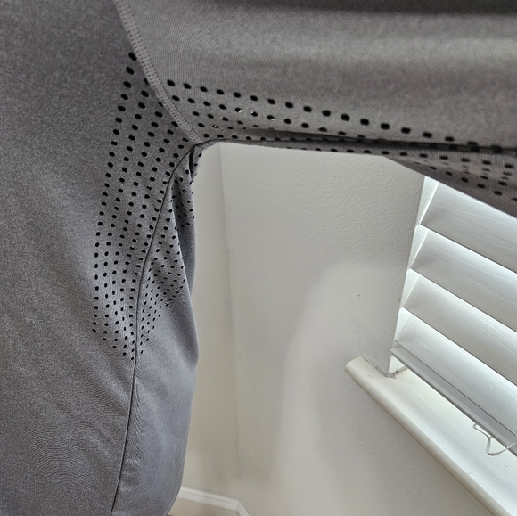 Salt life mens SLX performance shirt with gator - Picture 4 of 7